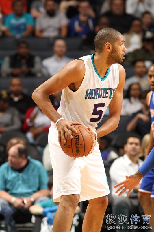 贝博-离谱！国际比赛日里尔备战NBA常规赛中超窗口期再迎强敌，关键时刻夏洛特黄蜂备战法国杯的简单介绍